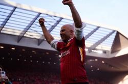 开云体育APP下载-曼联利物浦等英超俱乐部支持联赛裁判使用VAR技术