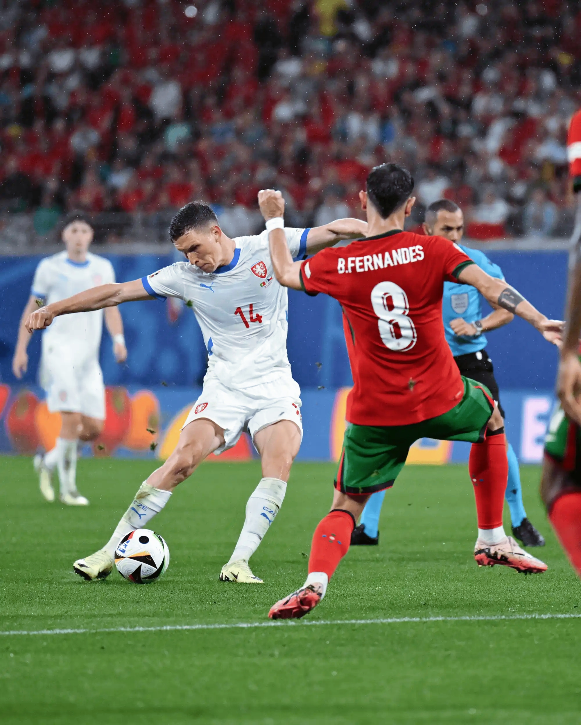 惊险刺激！欧洲国家队激情角逐