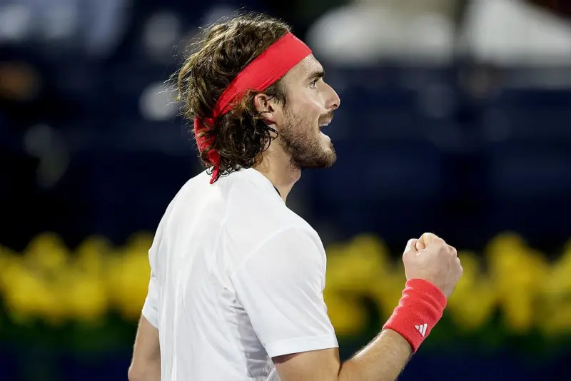 德国网球队碾压西班牙网球队，西西帕斯统治全场