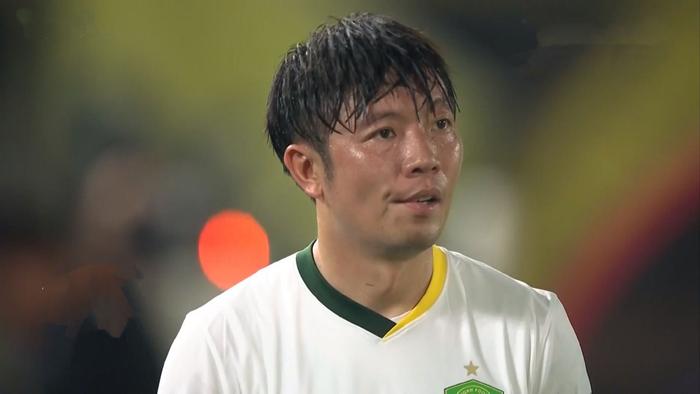 关于张稀哲表现抢眼,亚冠联赛战况激烈的信息 关于张稀哲表现抢眼,亚冠联赛战况激烈的信息