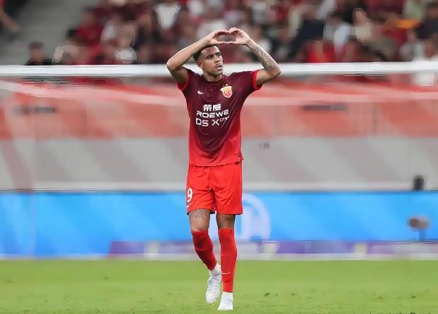 乌索展现实力，亚冠战绩引发热议