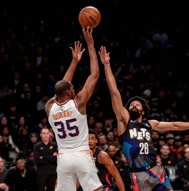 篮网胜国王，戈登砍下全场最高得分