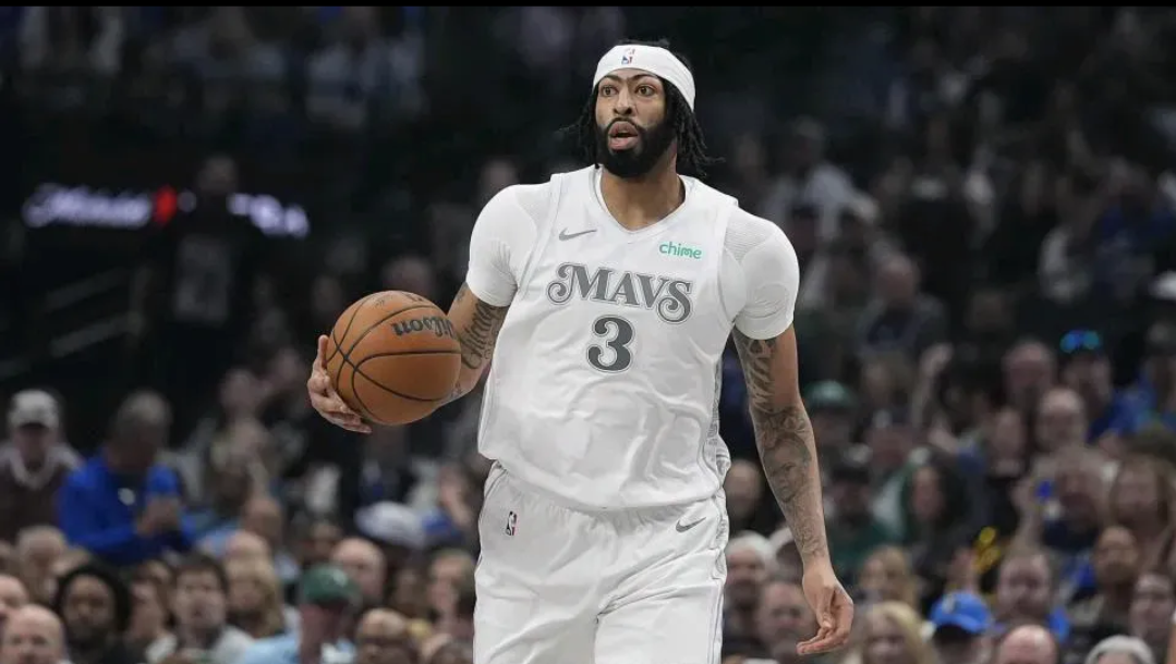 篮网客场战胜独行侠，近八场七胜